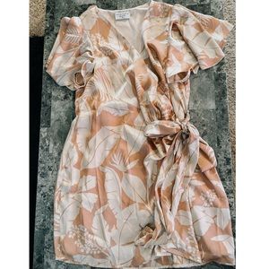 Short floral silky dress (SOLD)